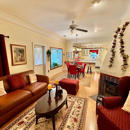 הלן Riverbend Motel & Cabins מראה חיצוני תמונה