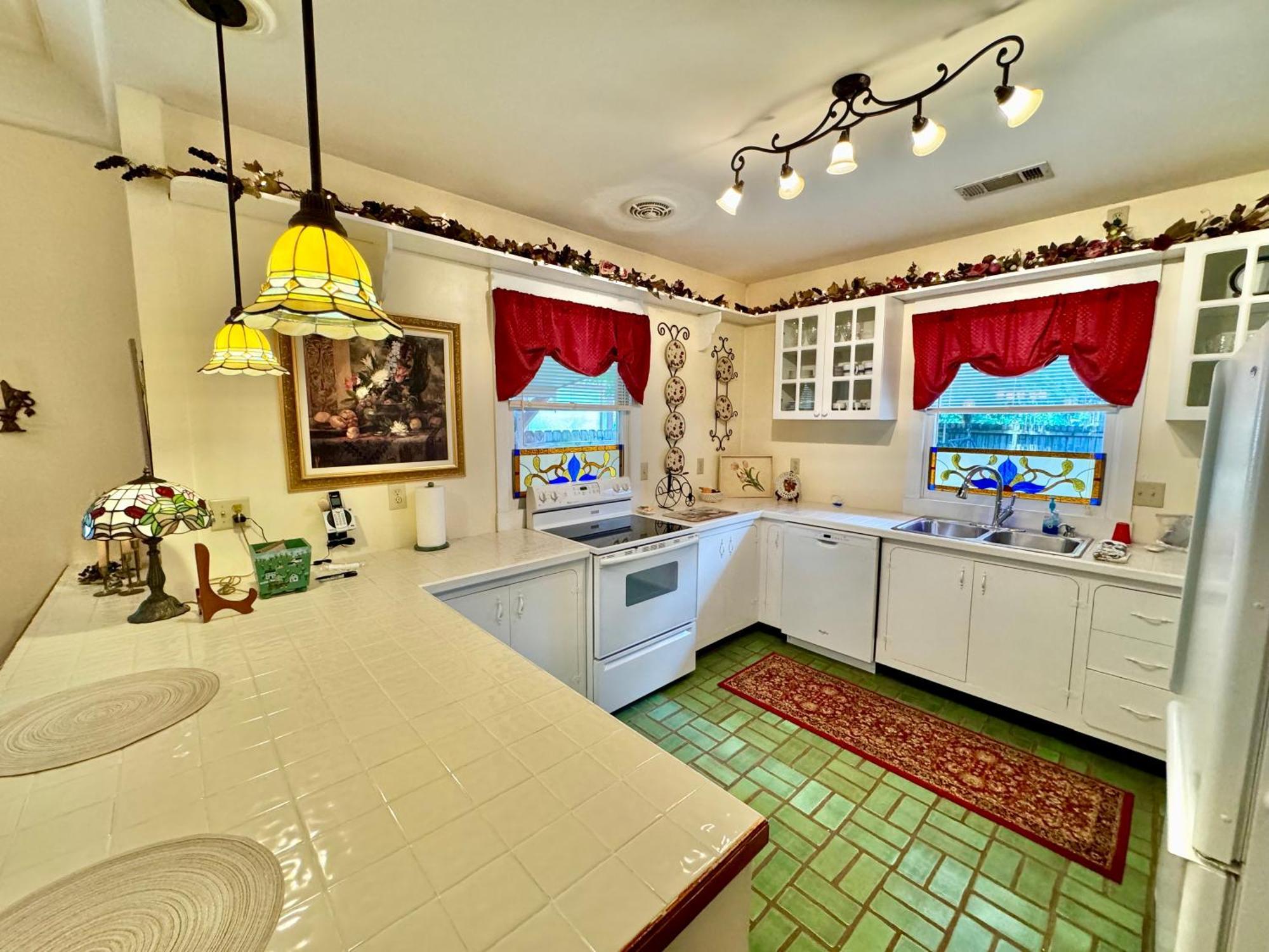 הלן Riverbend Motel & Cabins מראה חיצוני תמונה